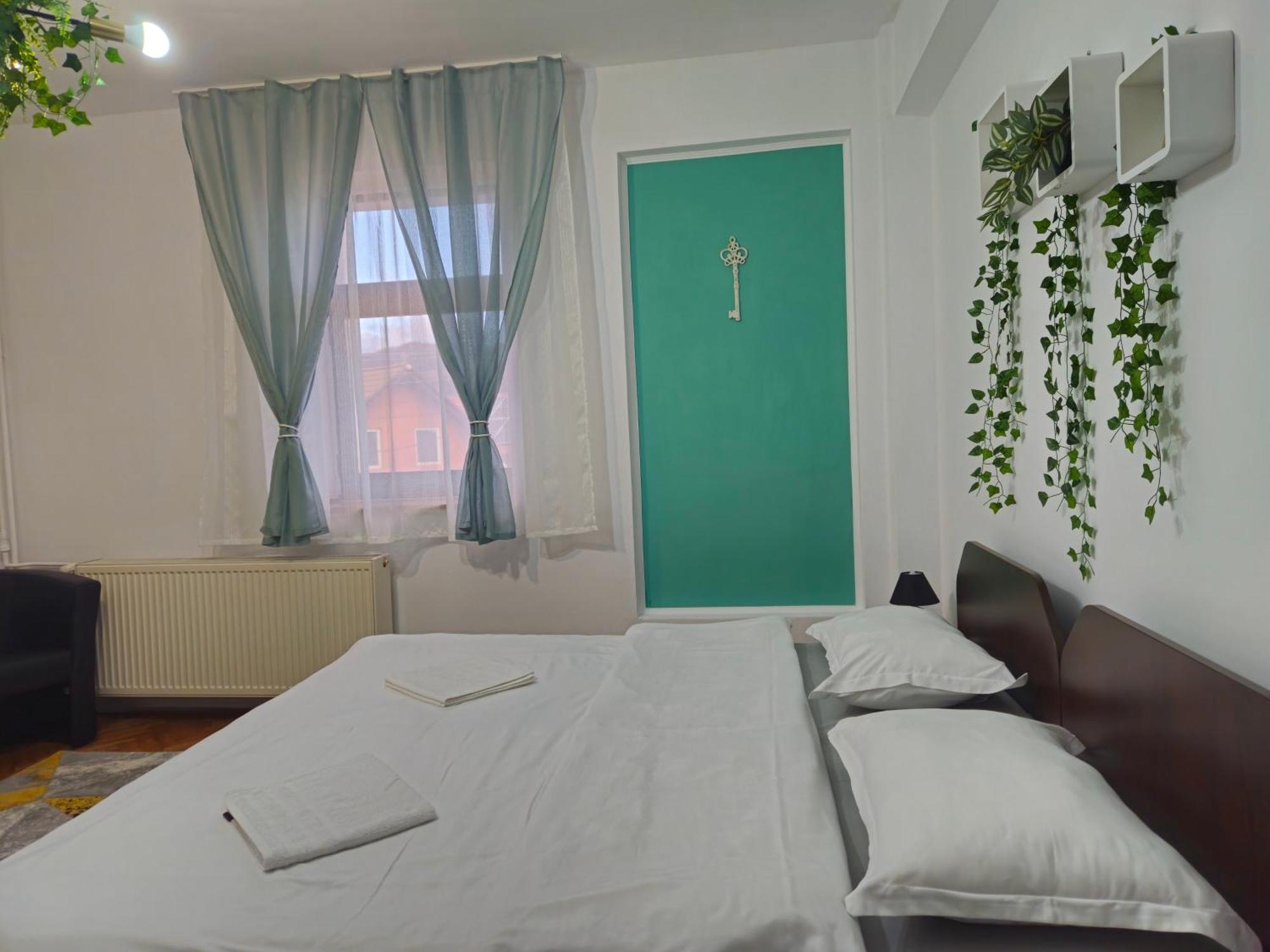 Apartment Zarnesti City Centre Vmp Free Parking Δωμάτιο φωτογραφία