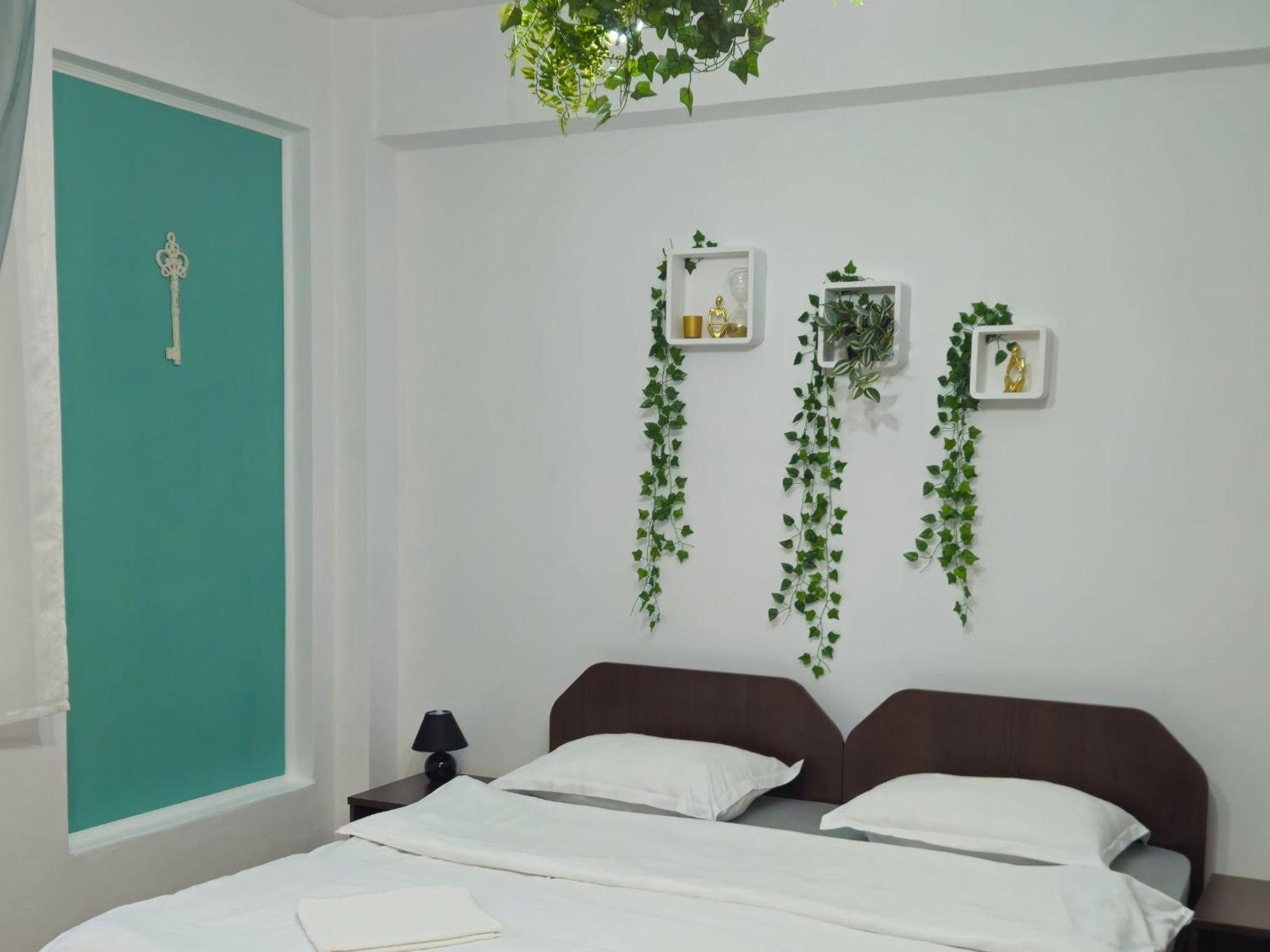 Apartment Zarnesti City Centre Vmp Free Parking Δωμάτιο φωτογραφία