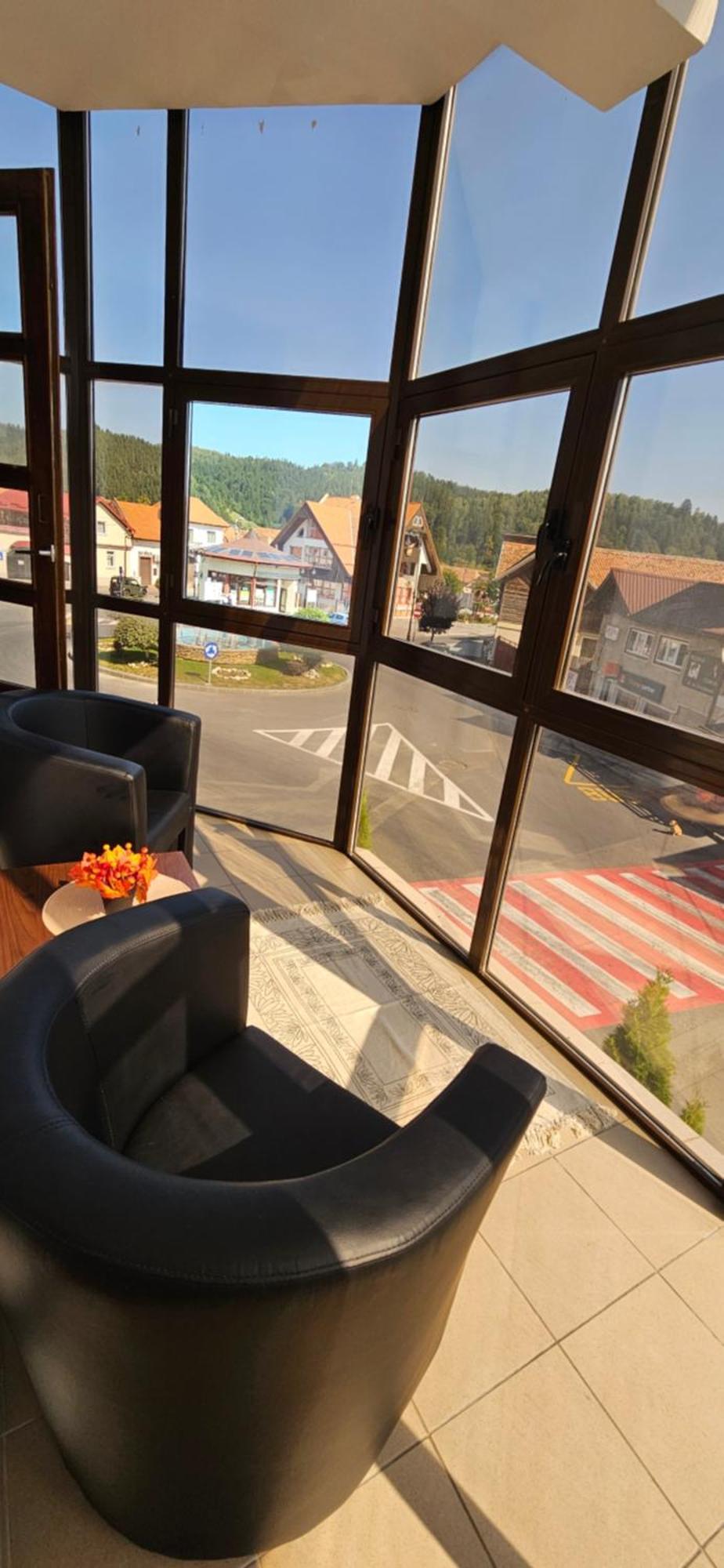 Apartment Zarnesti City Centre Vmp Free Parking Δωμάτιο φωτογραφία