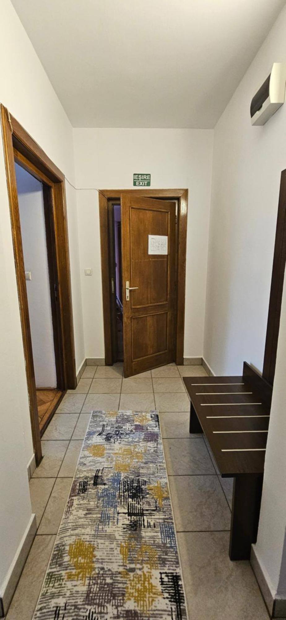 Apartment Zarnesti City Centre Vmp Free Parking Δωμάτιο φωτογραφία